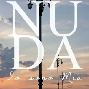 Compra Oggi Stesso Nuda. Io sono Mia